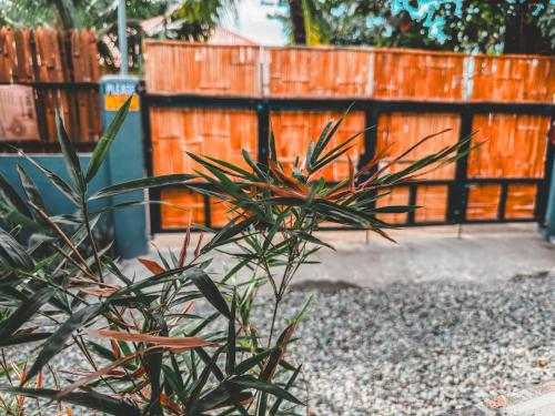 Amakan Beachfront Private House Bataan