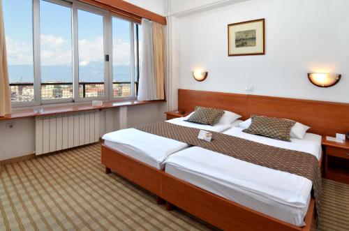 Hotel Neboder