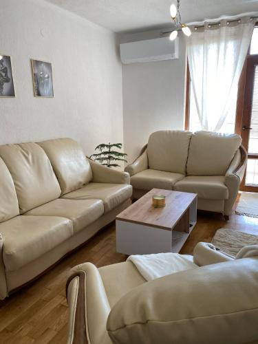 Апартамент “Djanina 2”