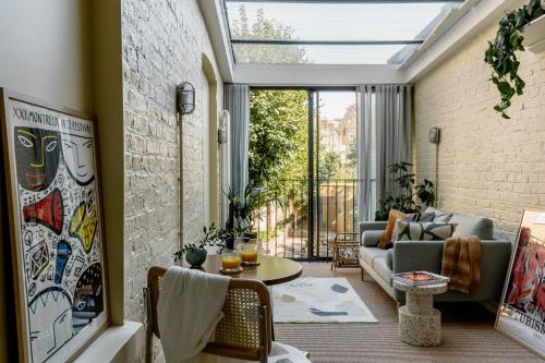 Mason & Fifth, Primrose Hill