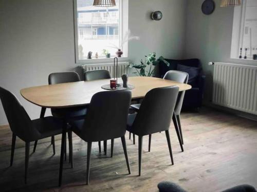 G10 Apartments