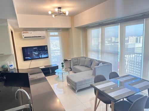 Premium Executive Suite at Venice Luxury Residences
