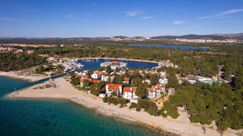 Amadria Park Camping Šibenik Apartments