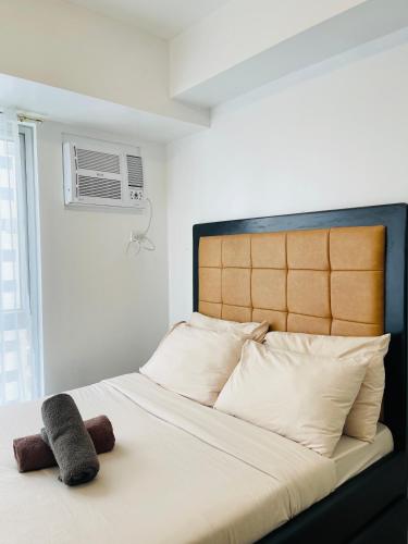 * *D2 Central Location Condo