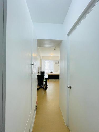 * *D2 Central Location Condo