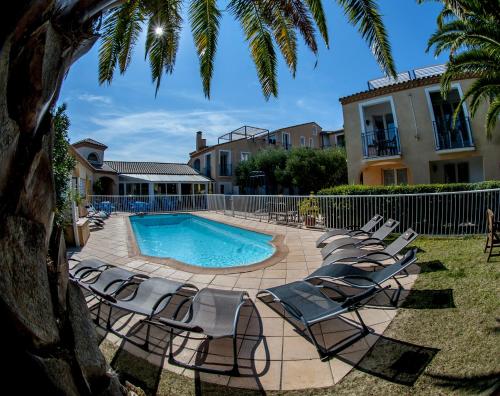 Residence Hoteliere Leukos