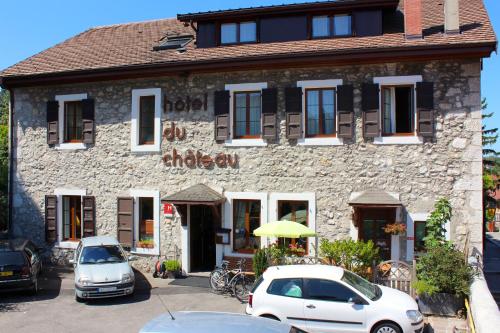Du Château