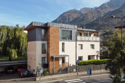 Le Lion Apartments