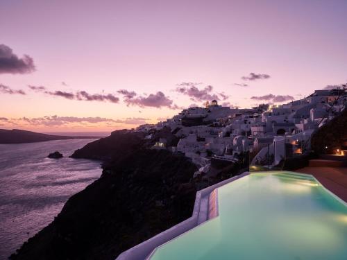 Olvos Luxury Suites