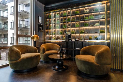 Vintage Hotel