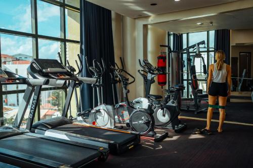 Sarrosa International Hotel and Residential Suites