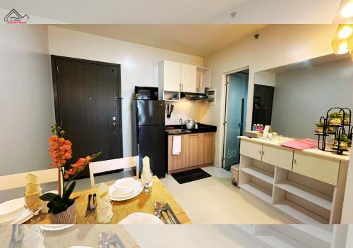 Palawan Luxury Stay with Balcony, Free Gym & Pool - B1 5Topaz