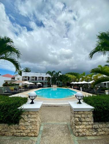 Panglao Regents Park Resort