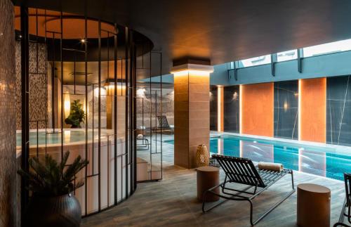 Oceania Le Conti Brest