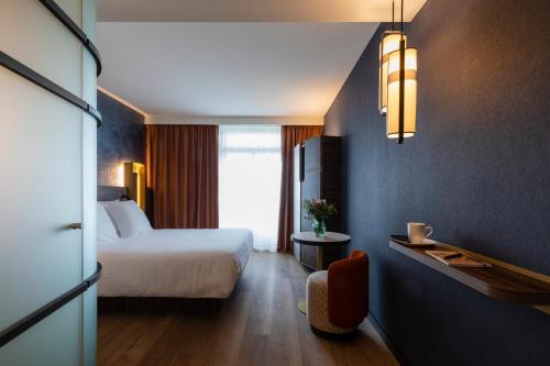 Oceania Le Conti Brest