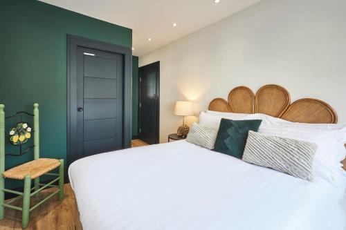 The Believe Boutique (Believe Bar & Bedrooms)