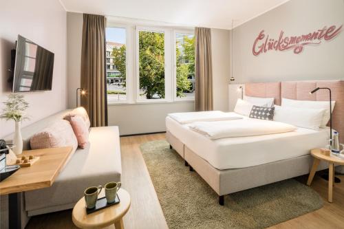 KOOS Hotel&Apartments