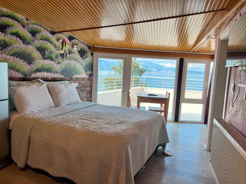 Fulya Pension
