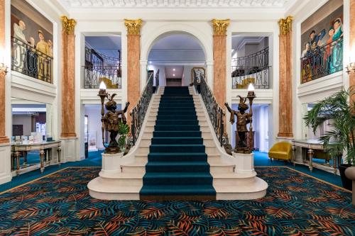 Hôtel Oceania L'Univers Tours