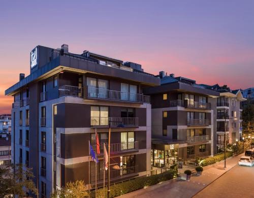 Tzl Suites