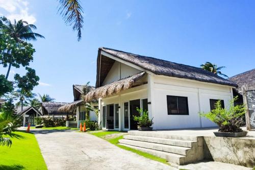 Ikani Surf Resort