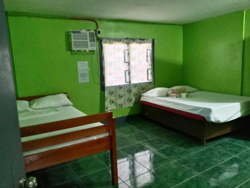 Bella's Beach Resort