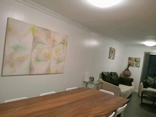 8 Bedroom Subic Bay/300MBPS/Big Screened Lanai