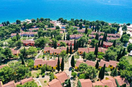 Medena Apartments