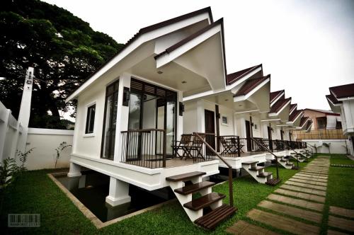 Cleon Villas Pension