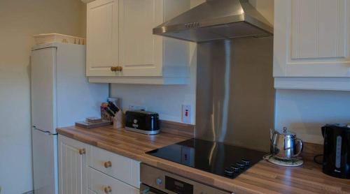 Islandcorr Farm Luxury Glamping Lodges and Self Catering Cottage, Giant's Causeway