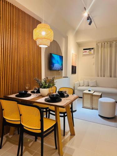Studio K- Japandi-Inspired Condo Unit at The Palladium