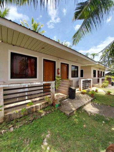 TAVERN ROOMS FOR RENT