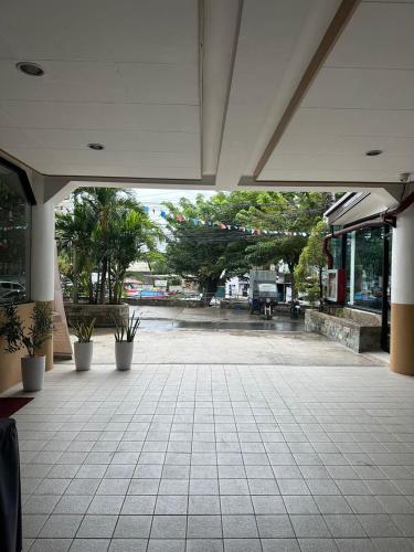 Cebu Pensione Plaza by HiveRooms