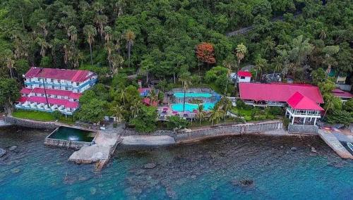 Eagle Point Beach and Dive Resort