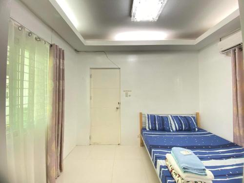 White House near Thunderbird Resort