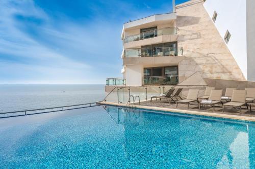 Sesimbra Oceanfront Hotel - Preferred Hotels and Resorts
