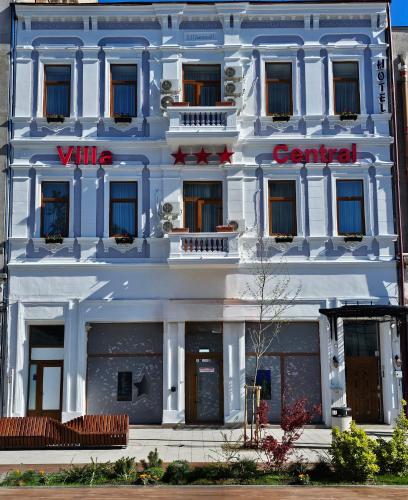 Villa Central