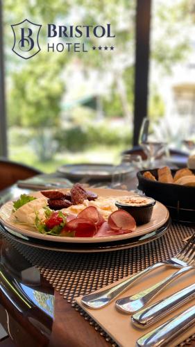 Bristol Hotel