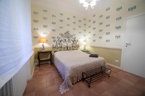 Dogana d'Acqua B&B