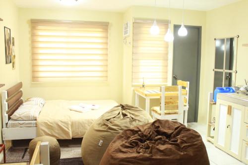 Private Retreat @ Poolfront