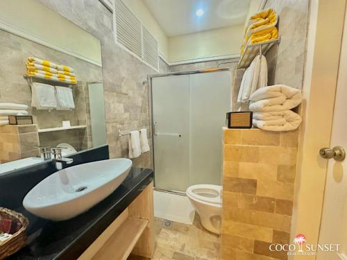 Coco Grove Beach Resort