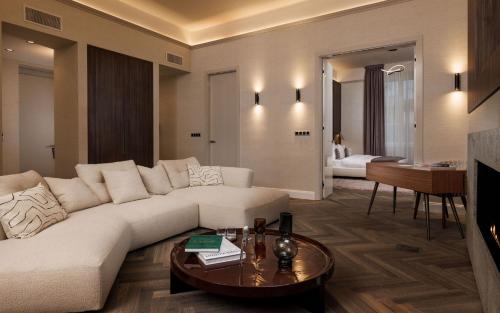 Anna Grand Hotel