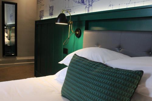 The Churchill Hotel