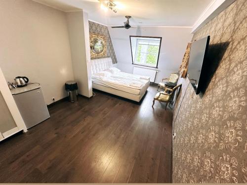 Palac Dabrowa Gornicza