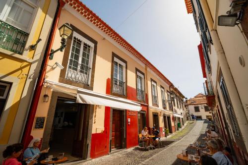 O Cantinho da Mariazinha by Amazing Madeira