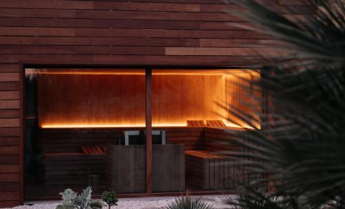 Luna Minoica Suites & Apartments