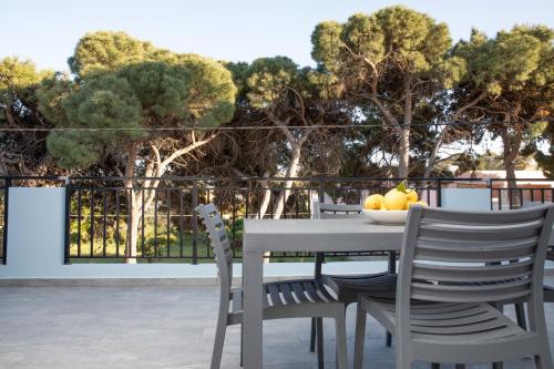 Leros Houses a Porto Lago