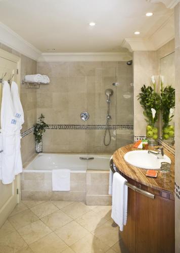 SO/ Sotogrande Spa & Golf Resort Hotel