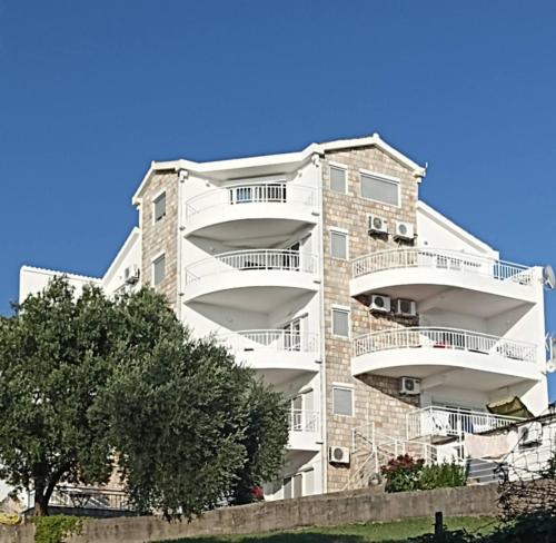 Sunset Residence