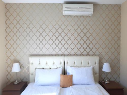 Trendy Deluxe Apartments